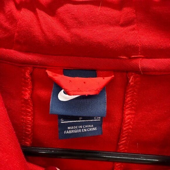 Nike Red Mesh Hoodie - Picture 4 of 6